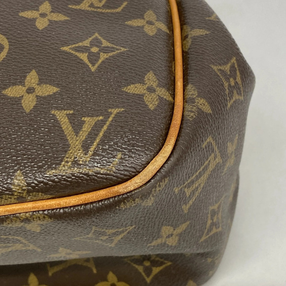 Louis Vuitton Neverfull MM Monogram Tote – Gold & Beyond LOUIS VUITTON Brown Monogram Tote Bag